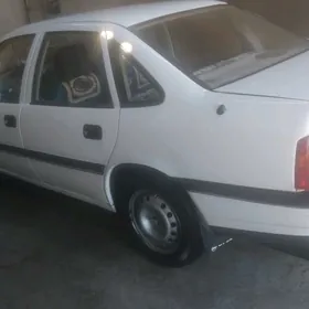 Opel Vectra 1992