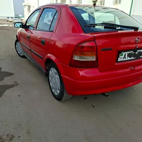 Opel Astra 1999