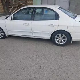 Hyundai Sonata 1999