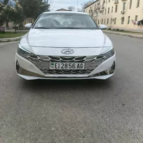 Hyundai Elantra 2021