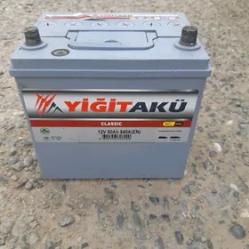 akkumlýator аккумлятор