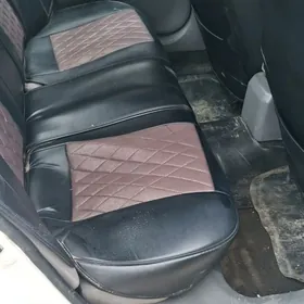 Mitsubishi Eclipse Spyder 2006