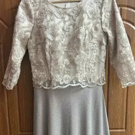 Платье нарядное