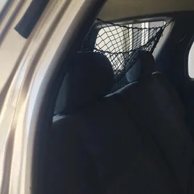 Nissan Pathfinder 1998