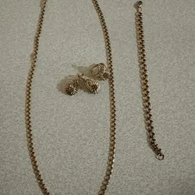 Kardinalar we braslet kamplekt