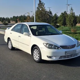 Toyota Camry 2005