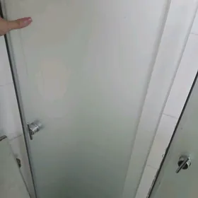 Дверцы для душевой кабины