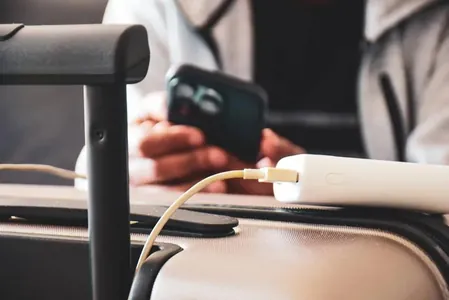 Япония запретит использование пауэрбанков на борту самолётов