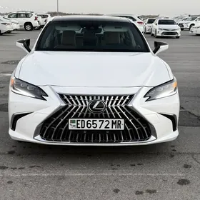 Lexus ES 350 2021