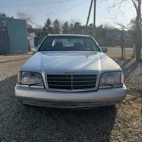 Mercedes-Benz 500E 1995