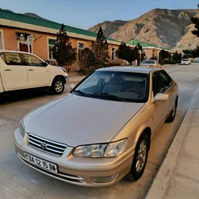 Toyota Camry 1998