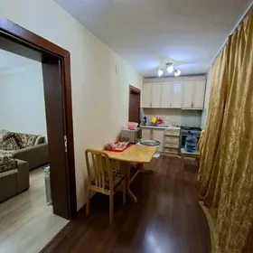 11 микр 2-х ком 2-этаж