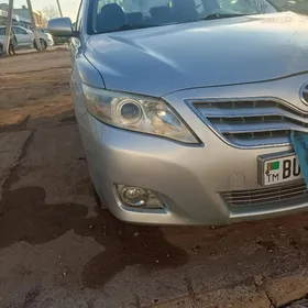 Toyota Camry 2010
