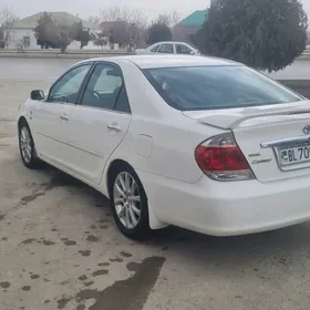 Toyota Camry 2005