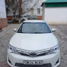 Toyota Camry 2012