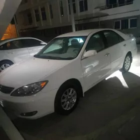 Toyota Camry 2003