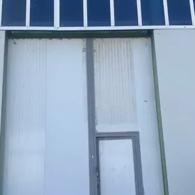 Склад продается