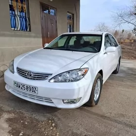 Toyota Camry 2005