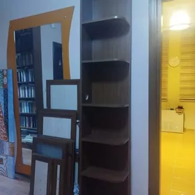 полка  ,подставка-тумбочка