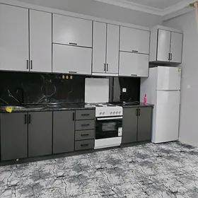 Arenda Gurtly Elitka