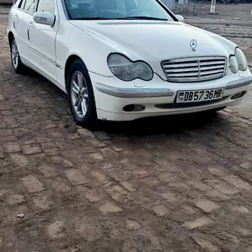 Mercedes-Benz C-Class 2003