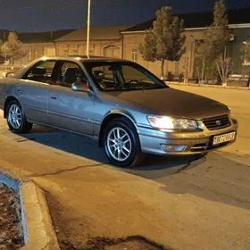 Toyota Camry 2000