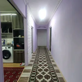 11 мкр. 5 комн.