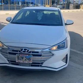 Hyundai Elantra 2020