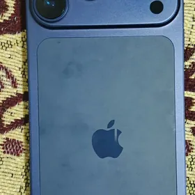 iPhone xr 17 pro