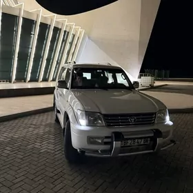 Toyota Land Cruiser Prado 2001
