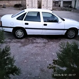 Opel Vectra 1990