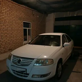 Nissan Sunny 2008