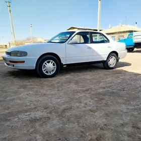 Toyota Camry 1992