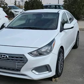 Hyundai Accent 2021