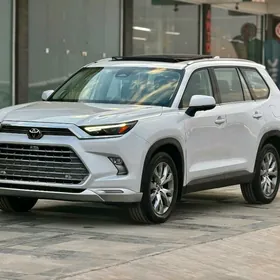 Toyota Grand Highlander 2024