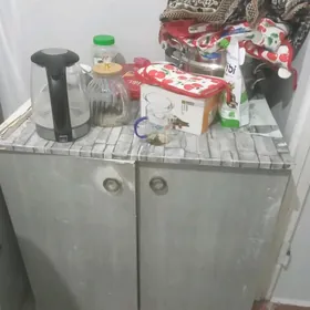 Moykan ozi we pasuda skaf