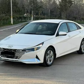 Hyundai Elantra 2023
