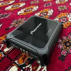 Pioneer usulitel 8704 🧿