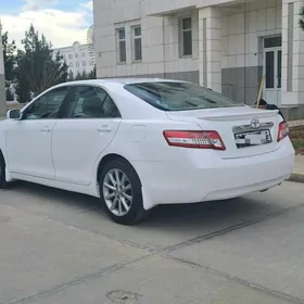 Toyota Camry 2010