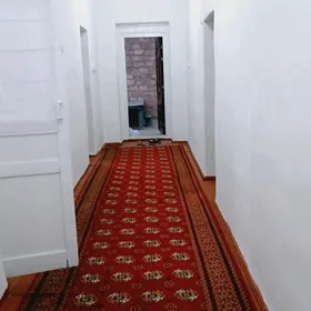 СОБСТВЕННЫЙ ДОМ В АЭРОПОРТУ