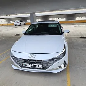 Hyundai Elantra 2021
