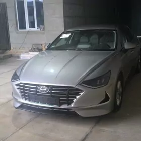 Hyundai Sonata 2021