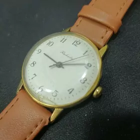 часы Ракета