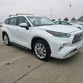 Toyota Highlander 2020