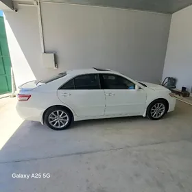 Toyota Camry 2011