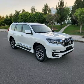 Toyota Land Cruiser Prado 2023