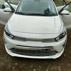Kia Rio 2022
