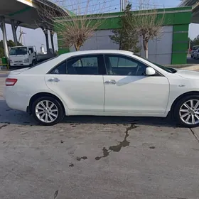 Toyota Camry 2010