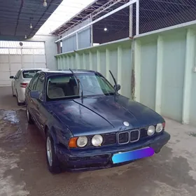 BMW 525 1989