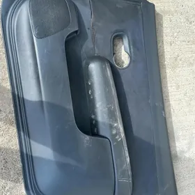 Nissan versa 2010 ofsifka 4st